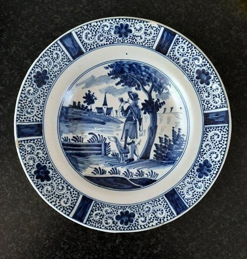 antiek Delfts bord - Delfts Blauw aardewerk, Antiek en Kunst, Antiek | Keramiek en Aardewerk, Ophalen of Verzenden