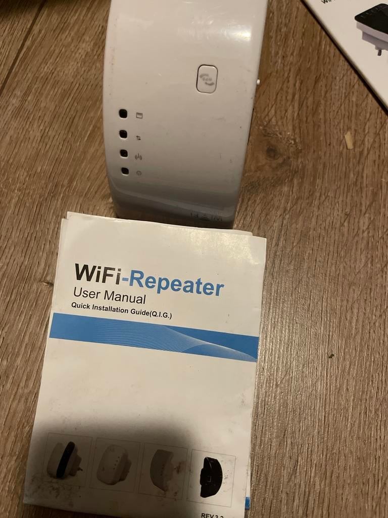 WiFi Repeater - Versterk uw WiFi Signaal, Ophalen of Verzenden, Gebruikt