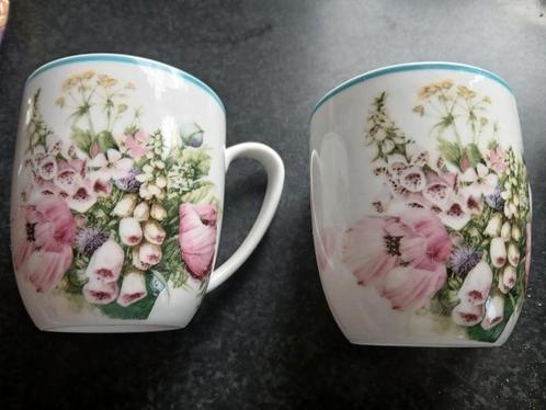 Nieuwe koffiemokken van Marjolein Bastin 2007., Huis en Inrichting, Keuken | Servies, Nieuw, Overige stijlen, Porselein, Ophalen
