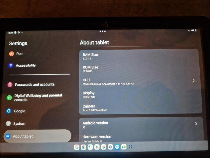 Lenovo Tab M10 (3rd Gen) - 32GB - Grijs incluief hoes, Computers en Software, Android Tablets, Zo goed als nieuw, Wi-Fi, 10 inch