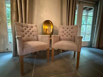2 Oláv Ralph eetkamerstoelen - Grijs Hero Dolphin beschikbaar voor biedingen