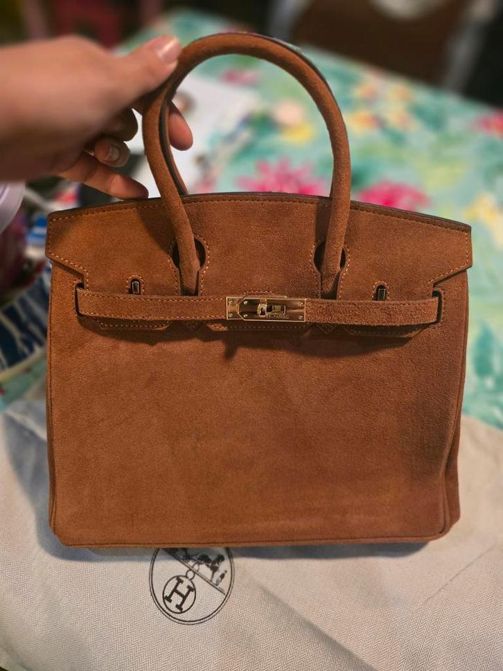 Nieuwe Suede Brown Birkin size 30 Gold Hardware, Sieraden, Tassen en Uiterlijk, Tassen | Damestassen, Nieuw, Handtas, Bruin, Ophalen of Verzenden