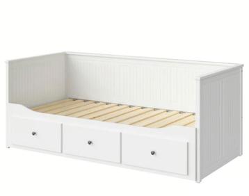 Ikea Hemnes bed
