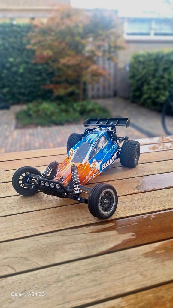 Traxxas Bandit - Met extra's - Moet nu weg!!, Hobby en Vrije tijd, Modelbouw | Radiografisch | Auto's, Zo goed als nieuw, Auto offroad