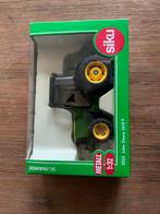 Siku John Deere 5615F 1:32 nieuw in doos, Ophalen of Verzenden, Zo goed als nieuw, Tractor of Landbouw, SIKU