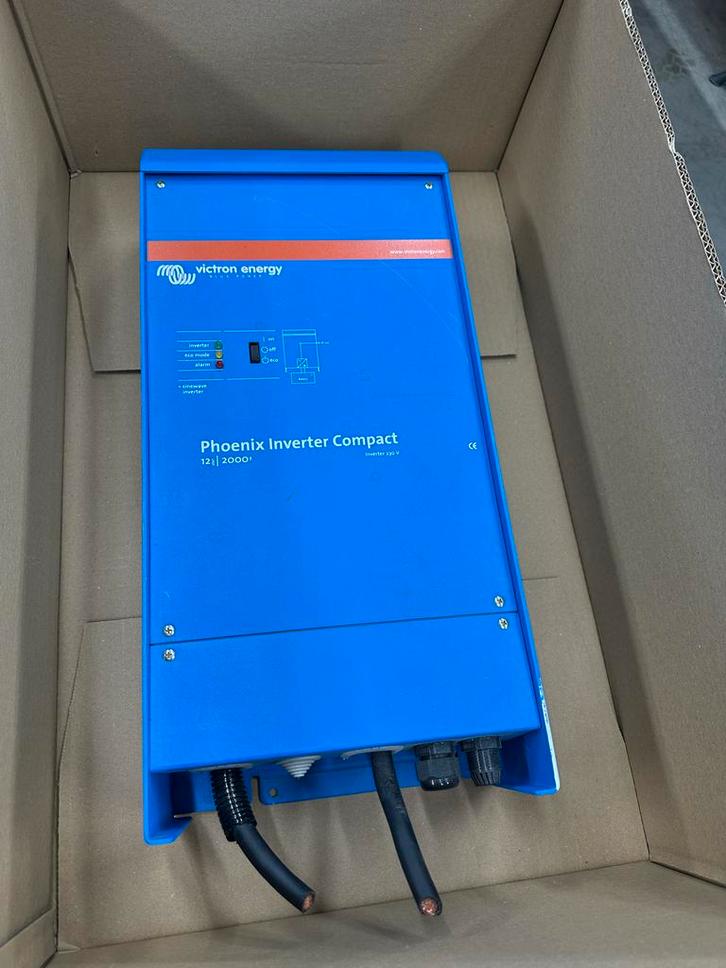 Victron Phoenix Inverter Compact 12V 2000VA - Gebruikt, Caravans en Kamperen, Camper-accessoires, Gebruikt, Ophalen of Verzenden
