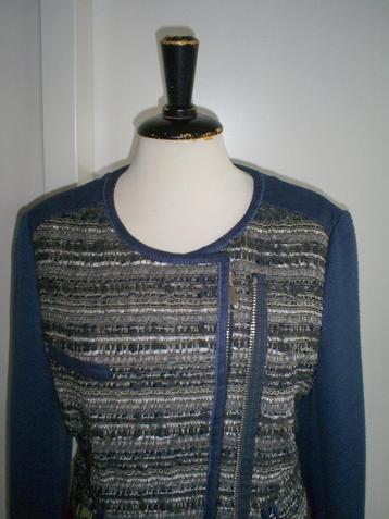 NIEUW __ blauw MARC AUREL jasje mt. 42 __ waarde 239,95 beschikbaar voor biedingen