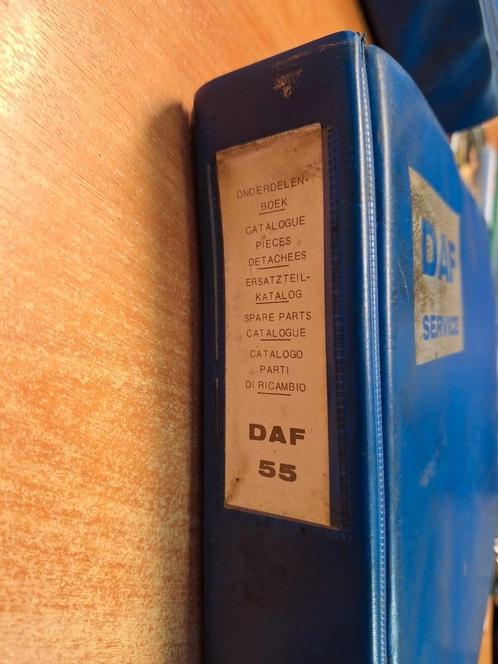 DAF 55 ONDERDElEN BOEK ORIGINEEL, Boeken, Auto's | Folders en Tijdschriften, Gelezen, Overige merken, Ophalen of Verzenden