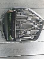 Audi rs3 8y bumper grill 8y0807681F., Auto-onderdelen, Carrosserie en Plaatwerk, Gebruikt, Voor, Bumper, Audi