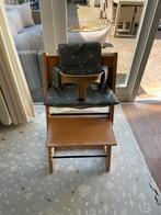 Stokke Tripp Trapp + Newborn Seat, Kinderen en Baby's, Kinderstoelen, Ophalen, Zo goed als nieuw, Meegroeistoel, Gordel(s)