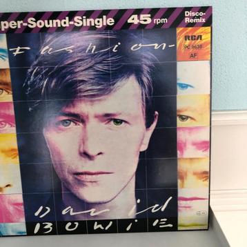 david bowie - fashion / scream like a baby 12" EP beschikbaar voor biedingen