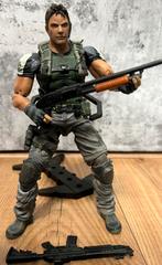 Resident evil 5:Chris Redfield Play arts kai action figure., Verzamelen, Ophalen of Verzenden, Zo goed als nieuw