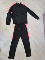 Nike trainingspak zwart / roze mt: xl 158-170 cm, Ophalen of Verzenden, Zo goed als nieuw, Sport- of Zwemkleding