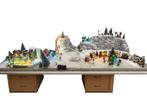 Kerstdorp met rijdende h0 trein. Alles op een houten plaat, Diversen, Kerst, Ophalen of Verzenden, Zo goed als nieuw