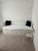 Slaapkamer (uitschuifbed, nachtkastje en kledingkast), Ophalen, Gebruikt, Eenpersoons, 90 cm