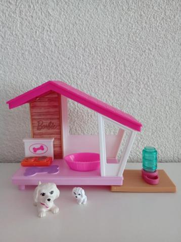 Barbie Dog House FXG34 beschikbaar voor biedingen