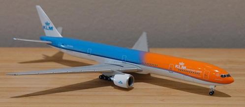 Herpa 529754 - KLM - Boeing 777 (Orange Pride) - 1:500, Verzamelen, Luchtvaart en Vliegtuigspotten, Nieuw, Schaalmodel, Ophalen of Verzenden