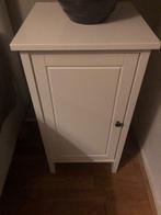 Hemnes nachtkastje voor bedtextiel, Huis en Inrichting, Slaapkamer | Nachtkastjes, Ophalen, Minder dan 45 cm, 55 tot 70 cm, Zo goed als nieuw