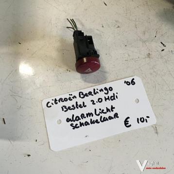 Citroen Berlingo 2006 Alarmlichtschakelaar beschikbaar voor biedingen