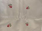 Damast tafelkleed roosjes wit roze rood groen vintage retro, Ophalen of Verzenden, Gebruikt, Rechthoek