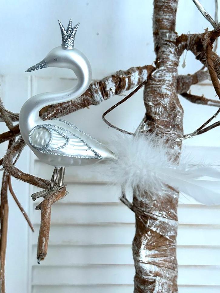 Kerstbal glas ornament Zwaan met kroontje veren op knijper, Diversen, Kerst, Nieuw, Ophalen