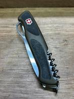 VICTORINOX. RANGER GRIP GROEN, Ophalen of Verzenden, Zo goed als nieuw
