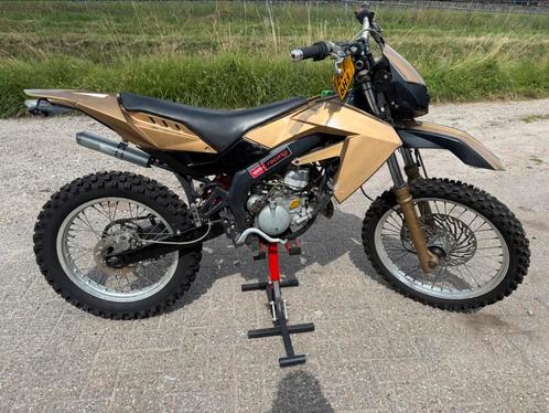 Derbi Aprilia sx project opknapper onderdelen, Fietsen en Brommers, Brommeronderdelen | Algemeen, Gebruikt, Frame, Ophalen of Verzenden