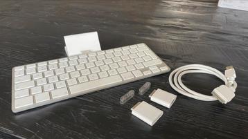 Apple iPad Keyboard A1359, verloopjes A1362, A1358 (usb sd)