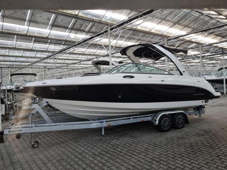 Chaparral 256 SSI, Watersport en Boten, Speedboten, Zo goed als nieuw, 6 meter of meer, Benzine, 200 pk of meer, Polyester