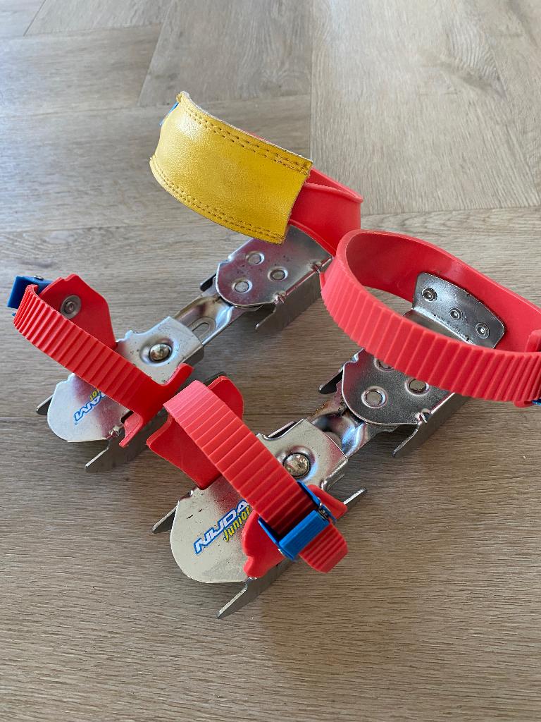 Schaatsen kinder glijijzers voor de aller kleinste nijdam, Sport en Fitness, Schaatsen, Ophalen, Zo goed als nieuw, Noren, Nijdam