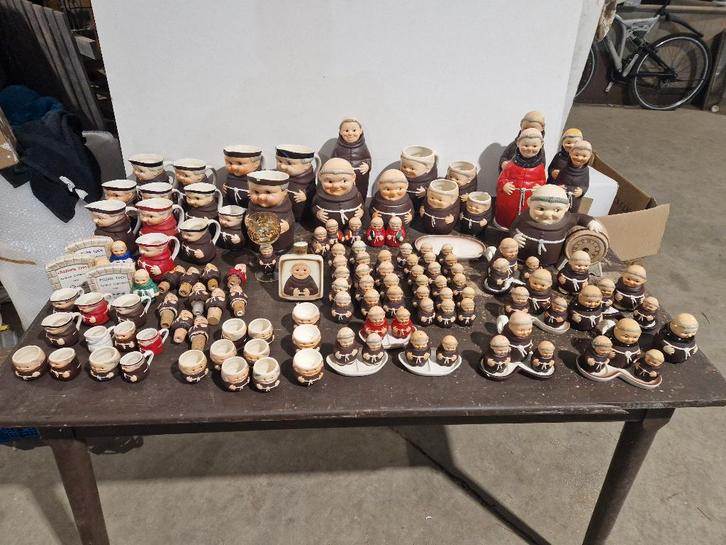 Diverse Goebel paters monniken Friar Tuck deel 2, Verzamelen, Beelden en Beeldjes, Zo goed als nieuw, Hummel, Ophalen of Verzenden