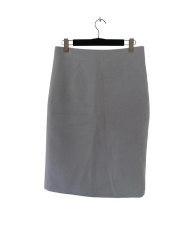 Vanilia rok XL beschikbaar voor biedingen