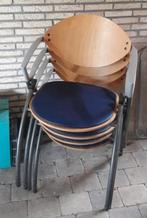 4 stuks stapelbare wachtkamer kantine stoelen, Metaal, Blauw, Vier, Zo goed als nieuw