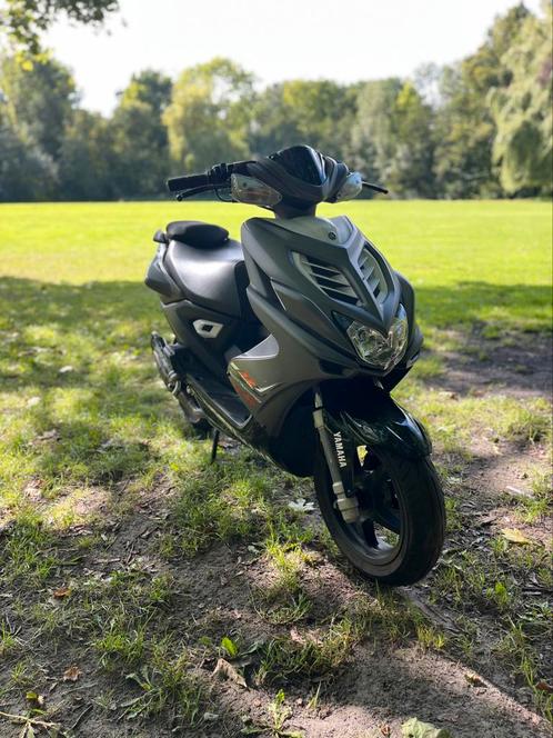 Yamaha aerox ns50 2 takt, Fietsen en Brommers, Scooters | Yamaha, Gebruikt, Aerox, Tweetakt, Ophalen