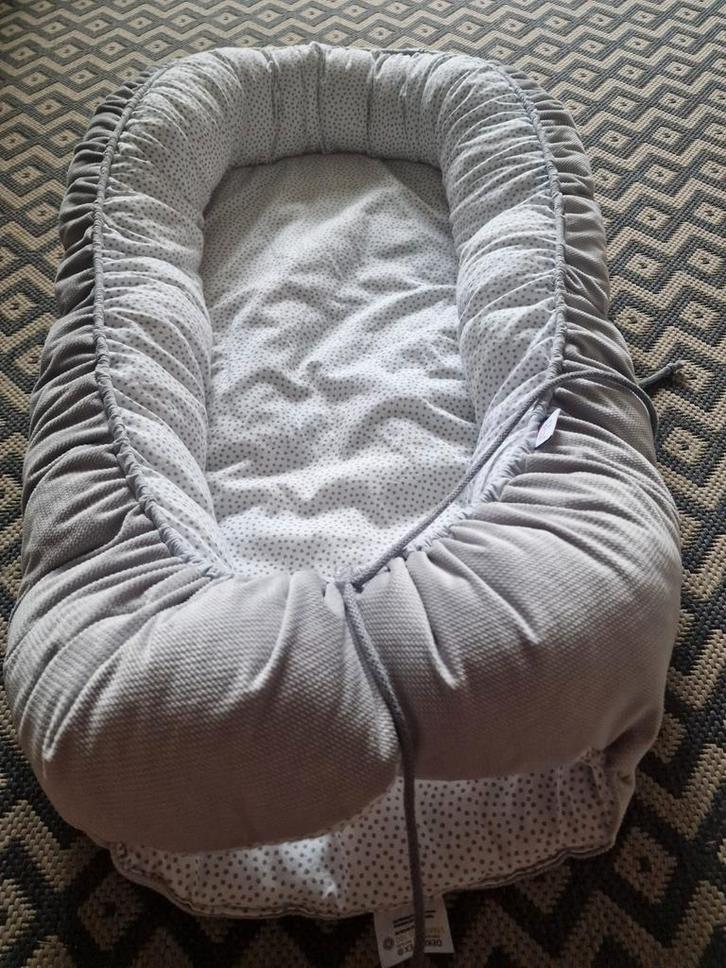 Zacht Grijs Babynestje - Veilig en Comfortabel, Kinderen en Baby's, Babywiegjes en Ledikanten, Overige typen, Ophalen of Verzenden
