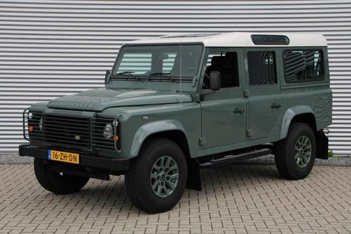 Land Rover Defender 110- 2.4 TDCI St. Wagon X-Tech/ 7 zitpl., Auto's, Land Rover, Bedrijf, 4x4, ABS, Airconditioning, Alarm, Bluetooth