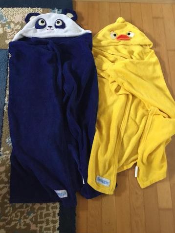 2 x Snuggie beschikbaar voor biedingen