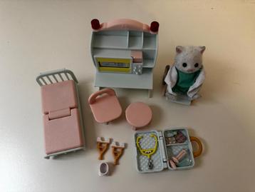 Sylvanian Families 5705 Compleet - Dokterset beschikbaar voor biedingen