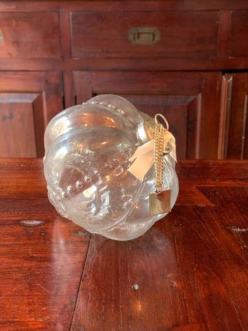 Rivièra Maison Glazen hang ornament met strik L 14 x 12 cm beschikbaar voor biedingen