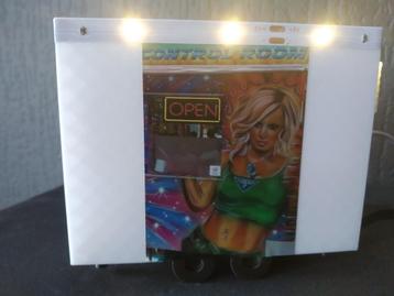 Kassawagen / Controlroom met verlichting beschikbaar voor biedingen