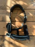 QHP halster zwart met bont, maat pony/cob, Dieren en Toebehoren, Ophalen of Verzenden, Zo goed als nieuw, Overige soorten