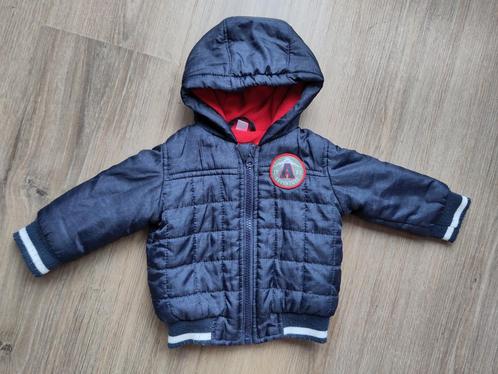 Blauwe winterjas maat 68, Kinderen en Baby's, Babykleding | Maat 68, Gebruikt, Jongetje, Jasje, Ophalen of Verzenden