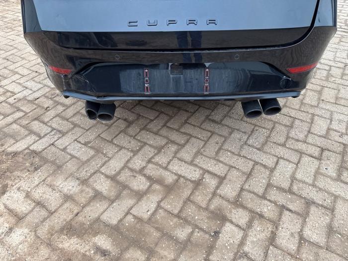 Achterbumper van een Cupra Leon (LY9T), Auto-onderdelen, Carrosserie en Plaatwerk, Bumper, Seat, Gebruikt, 3 maanden garantie