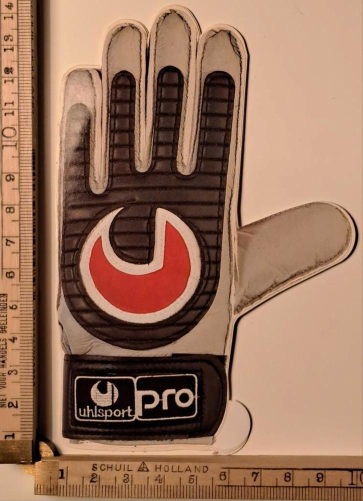 Vintage sticker keepershandschoen Uhlsport Pro voetbal, Verzamelen, Stickers, Zo goed als nieuw, Overige typen, Ophalen of Verzenden