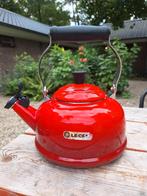 Le Creuset rode fluitketel rood, Ophalen of Verzenden, Gebruikt