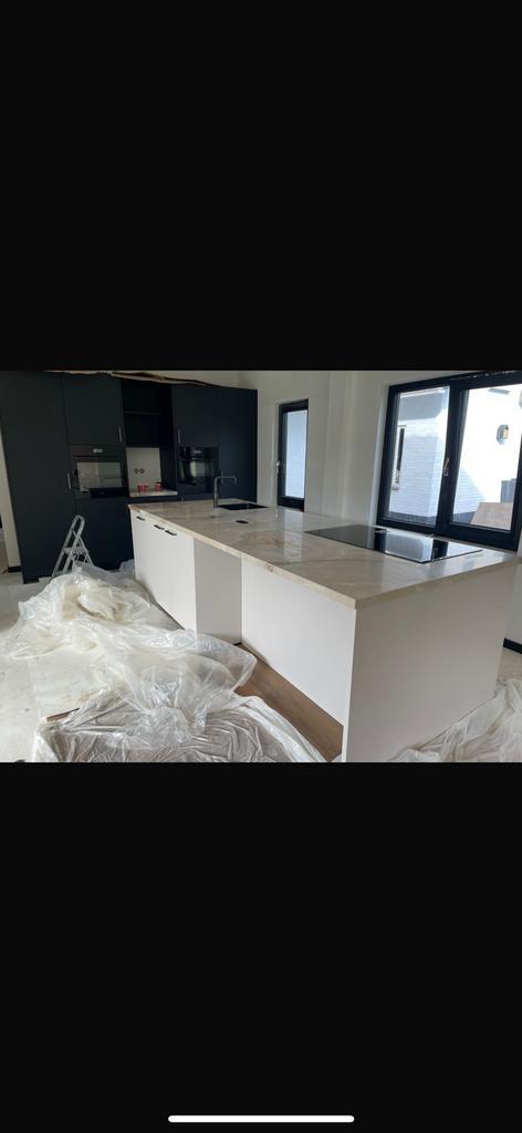 Lichte schade / Keramisch Keukenblad incl gunmetal spoelbak, Huis en Inrichting, Keuken | Complete keukens, Gebruikt, Overige typen