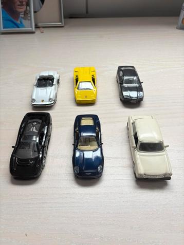 6 mooie model autos beschikbaar voor biedingen