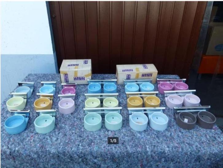 vintage bekerhouders Trapez 70er oude stock stukprijs, Verzamelen, Retro, Huis en Inrichting, Ophalen