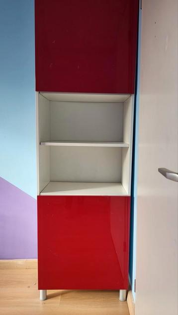 IKEA Besta kast - Rode deuren beschikbaar voor biedingen
