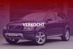 Volvo XC90 2.4 D5 Sport YOUNGTIMER / 7-ZITS / LEER, Gebruikt, Zwart, Parkeersensor, Blauw